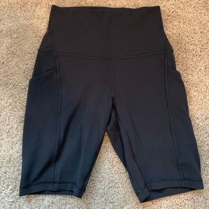 Lululemon HR Align Shorts 8” with Pockets